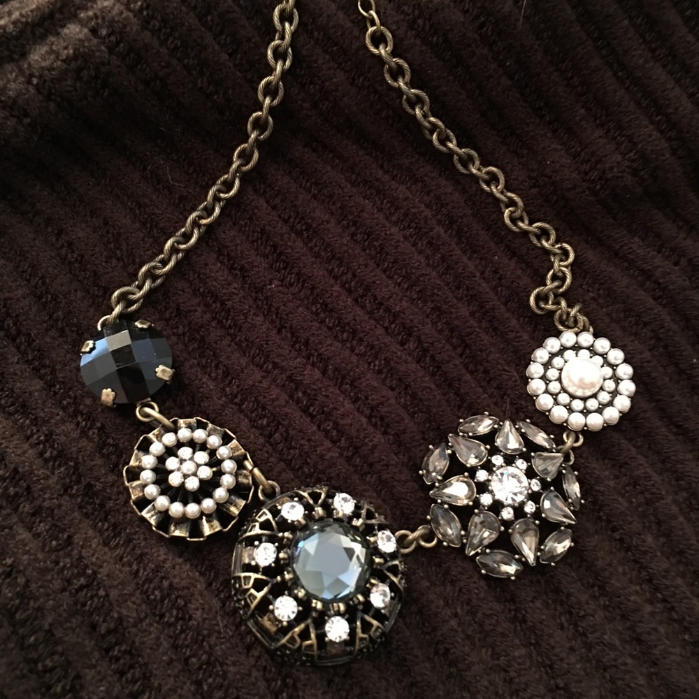 Lia Sophia NWT Necklace
